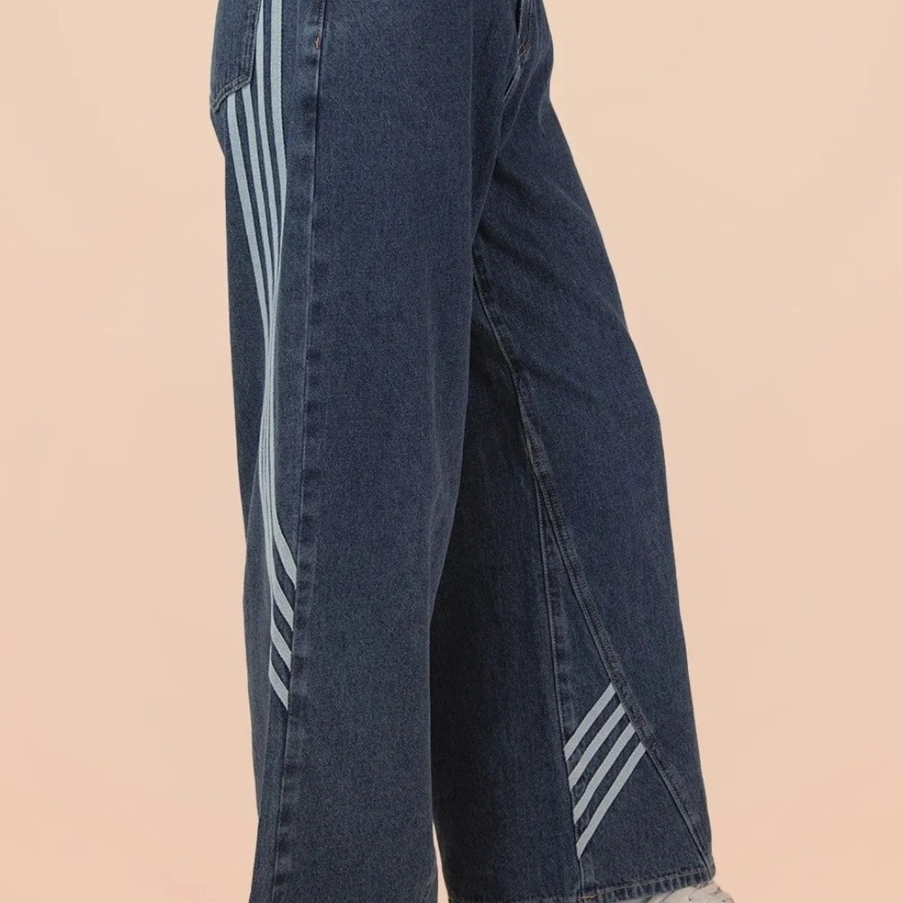 Very J Dark Indigo Wide-Leg Jeans with Light Blue Stripe Accents
